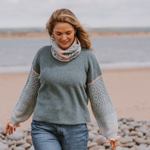 Sekin cowl scarf