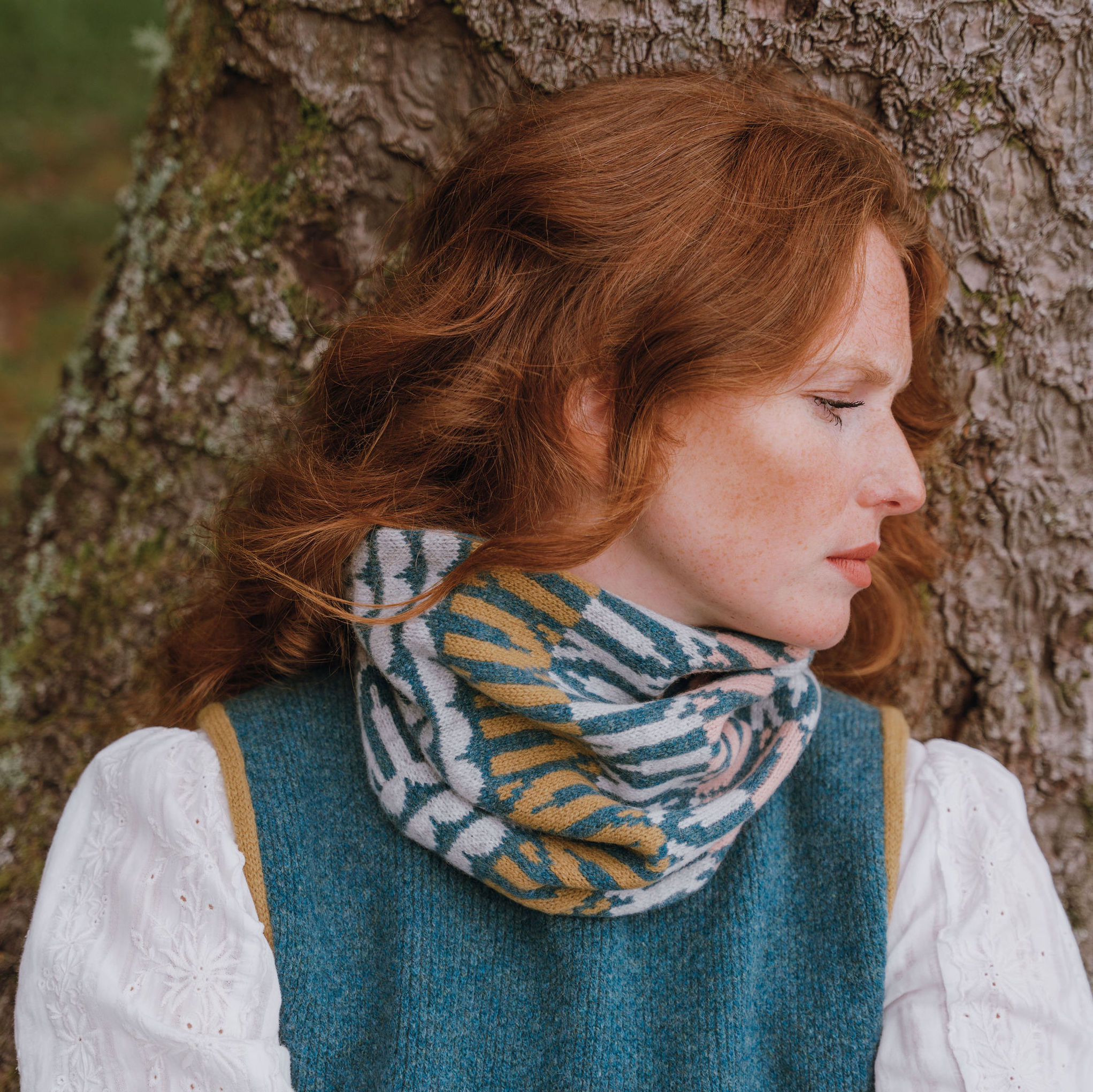 Sekin Hunter cowl scarf - Image 2
